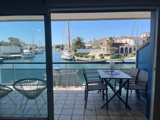 Penthouse in Port Grec - Port Moxó. Duplex de lujo con vistas al canal en empuriabrava