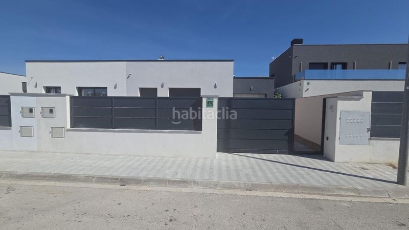 Foto 27a936ee-3b34-49b1-8731-8bc6eb4de110. Casa adossada amb calefacció aparcament a Puigmal - Mas Nou Empuriabrava