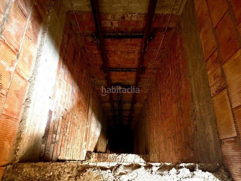 Foto 7bd6befd-7fca-4b78-b152-2571b5f45de3. Casa adossada amb aparcament a Eixample-Horta Capallera Figueres