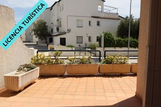 Planta baixa a El Port. Apartamento a 300m de la playa en sant carles