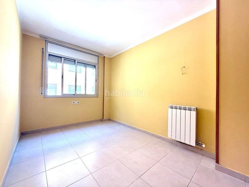 Foto 058cbda1-360e-4291-b02d-2d1ce6911eea. Apartament amb calefacció a Centre Figueres