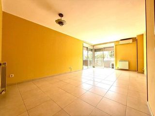 Piccolo appartamento in Centre. Tu nuevo hogar en el corazón de figueres te está esperando!