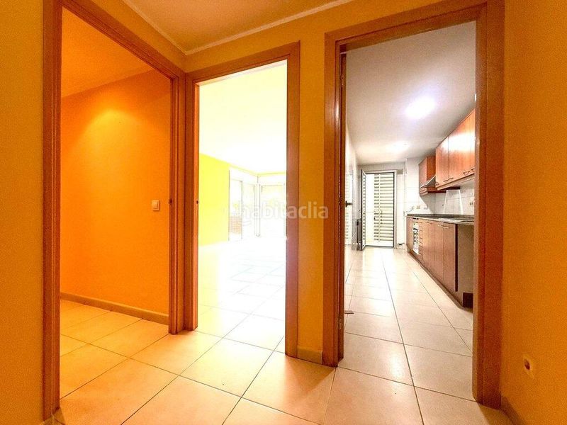 Foto e3588734-3b43-4e8a-bbfe-04dbd41b45c1. Apartament amb calefacció a Centre Figueres