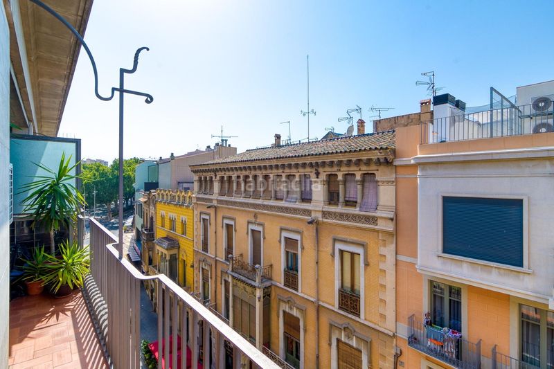 Foto 619dd608-2ef6-4d40-bd9e-ee120f7946e0. Apartament amb calefacció a Centre Figueres