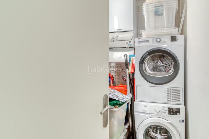Foto 64bd1b00-1c7a-455f-a729-a0aa7dfe2a90. Apartament amb calefacció a Centre Figueres