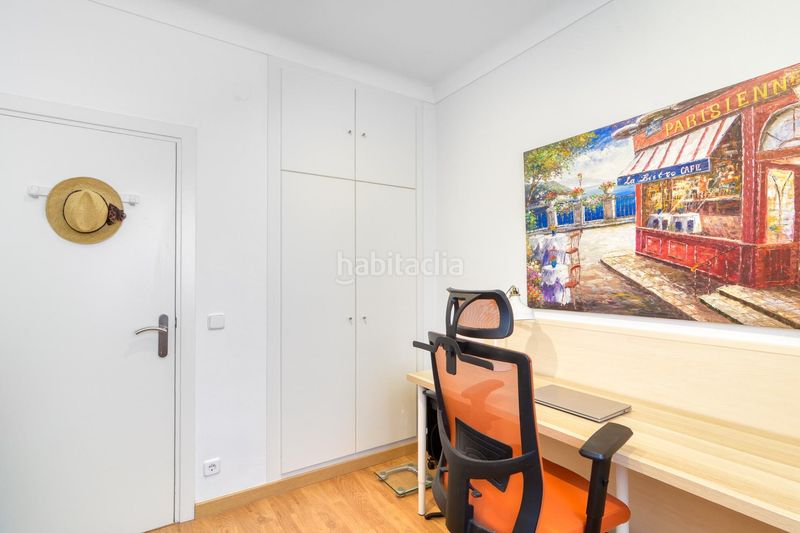 Foto 8474d290-c5ec-449c-8896-113973a912c8. Apartament amb calefacció a Centre Figueres