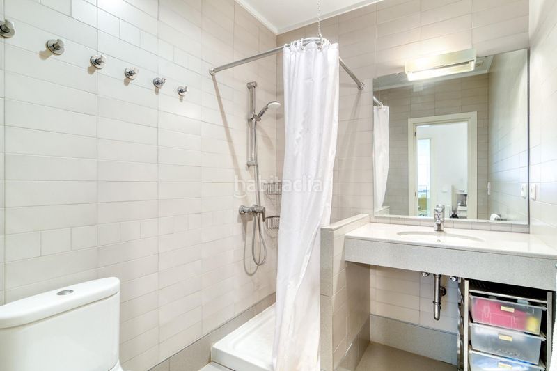 Foto b6763b2e-0185-4681-9ed7-75a822677287. Apartament amb calefacció a Centre Figueres