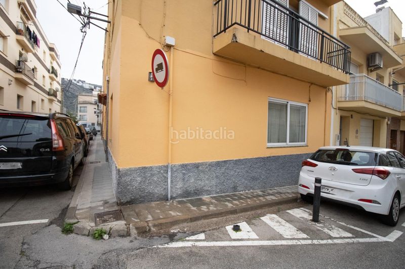 Foto f24201bd-9156-491c-919a-0cb6000ced9b. Planta baixa a Centre Roses