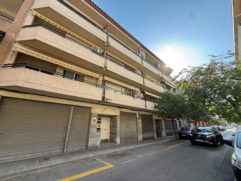 Foto 9eea266f-40f7-44dc-b140-a3379c0e87a5. Apartament a Centre Roses