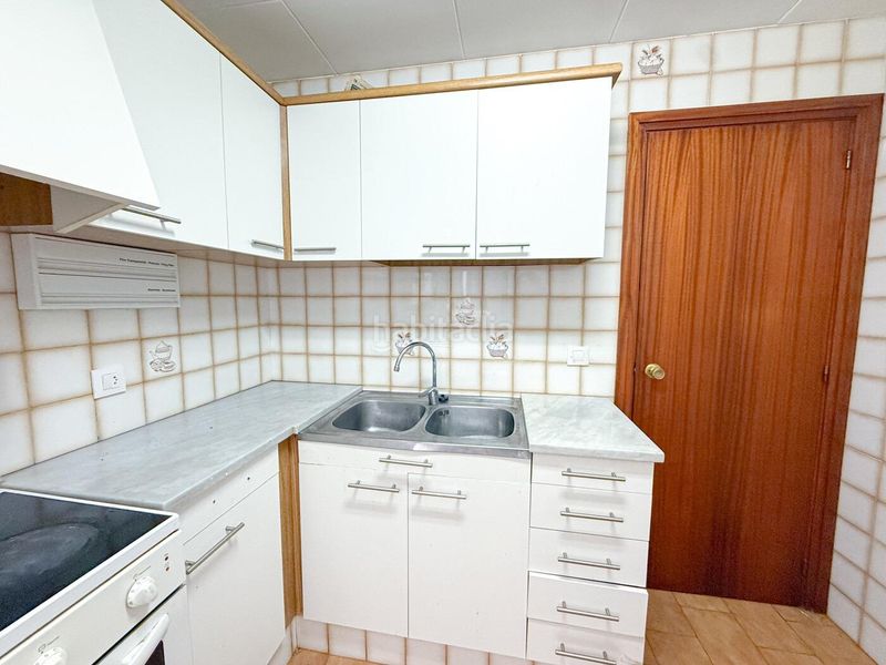 Foto d671d628-c50e-4348-95d3-645b793a2124. Apartament a Centre Roses