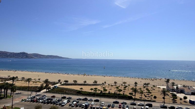 Foto 117bfa9d-858e-4225-a8ee-77949c9cb02d. Apartamento bonito apartamento con vistas al mar en Empuriabrava
