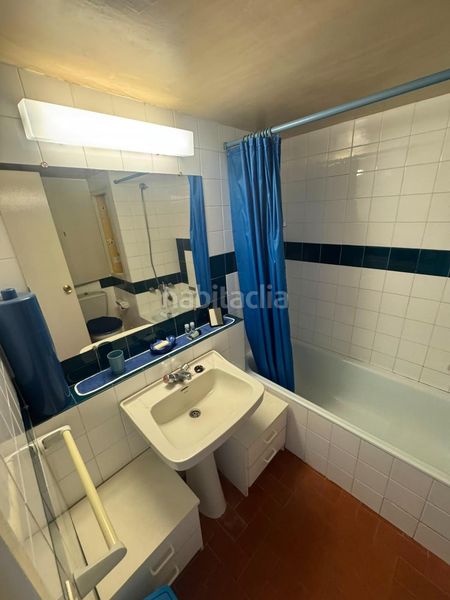 Foto b8f0679b-4b06-481c-8f41-4aec08dc8963. Apartament amb piscina a Santa Margarida Roses