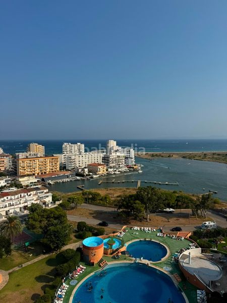 Foto c3758323-bb62-4b4d-8ed2-707fda2fd6ce. Apartament amb piscina a Santa Margarida Roses