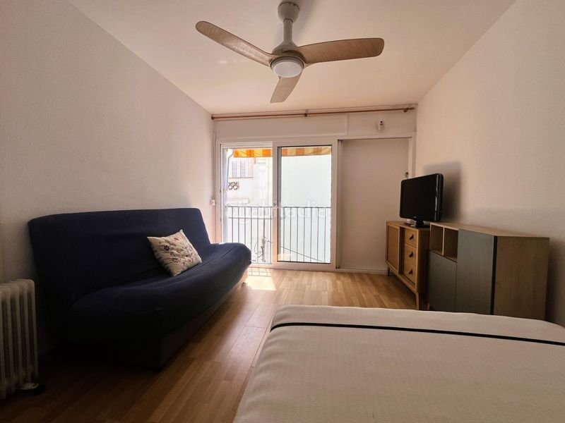 Foto 3b3d8676-a72a-4cb5-976c-7164a205e56c. Apartament a Centre Roses