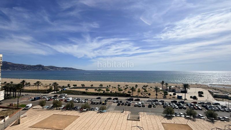 Foto 80716ea6-84d8-428a-bb80-c6a780493126. Apartamento  de 1 habitación con vistas al mar en Empuriabrava