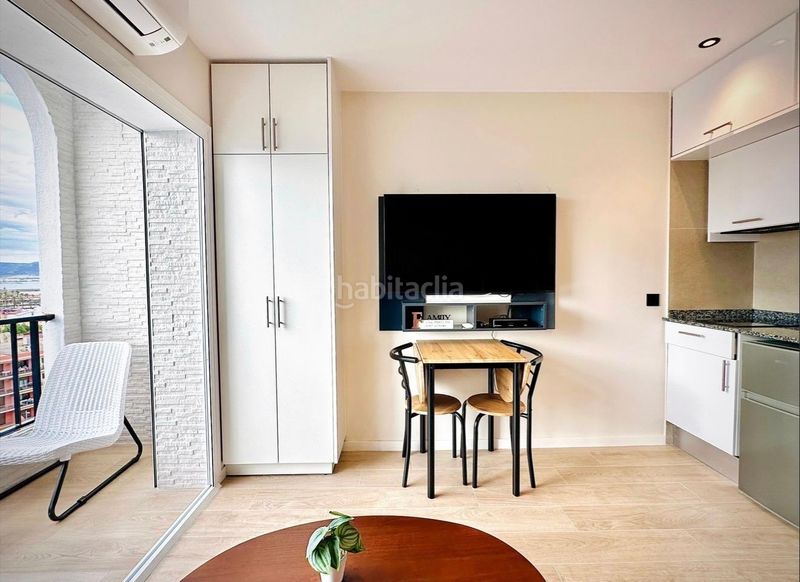 Foto 4a58a025-336e-4dd8-b429-dece64c29a5e. Apartamento  renovado en primera línea de mar con vistas a la bahía de roses en Empuriabrava