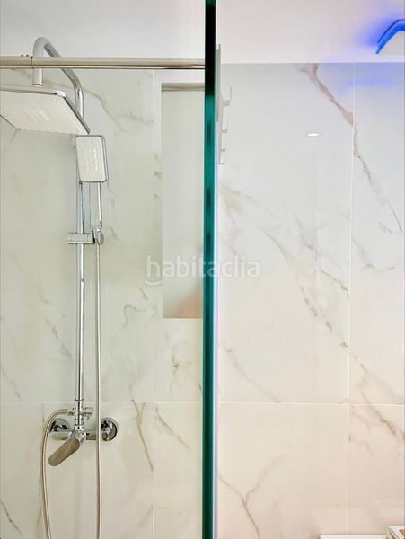 Foto ea3823c8-c4ba-4f64-9c2e-064454d64def. Apartamento  renovado en primera línea de mar con vistas a la bahía de roses en Empuriabrava