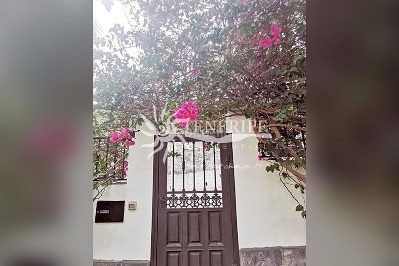 Foto 150875a4-de72-4b32-a239-150665fa7283. Casa amb aparcament piscina a Torviscas Centro y Alto Adeje