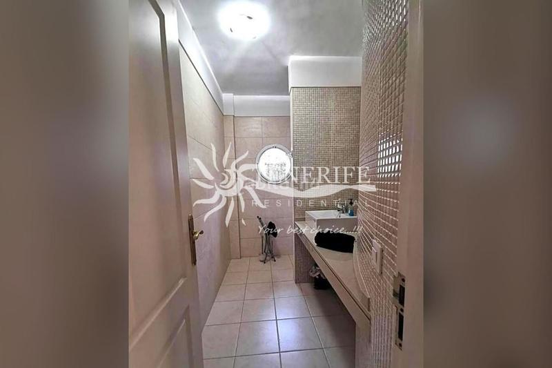 Foto ba519c46-2897-4361-b9dc-22f64995954e. Casa amb aparcament piscina a Torviscas Centro y Alto Adeje