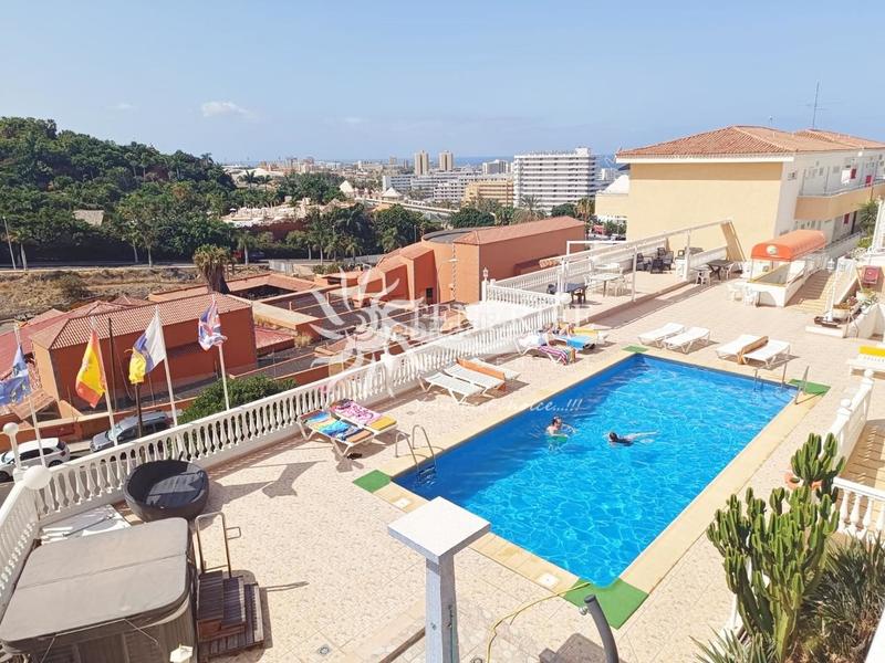 Foto bd0fdc99-e4a6-4a8a-8904-5b4f2728dc20. Monolocale con piscina in San Eugenio Alto Adeje