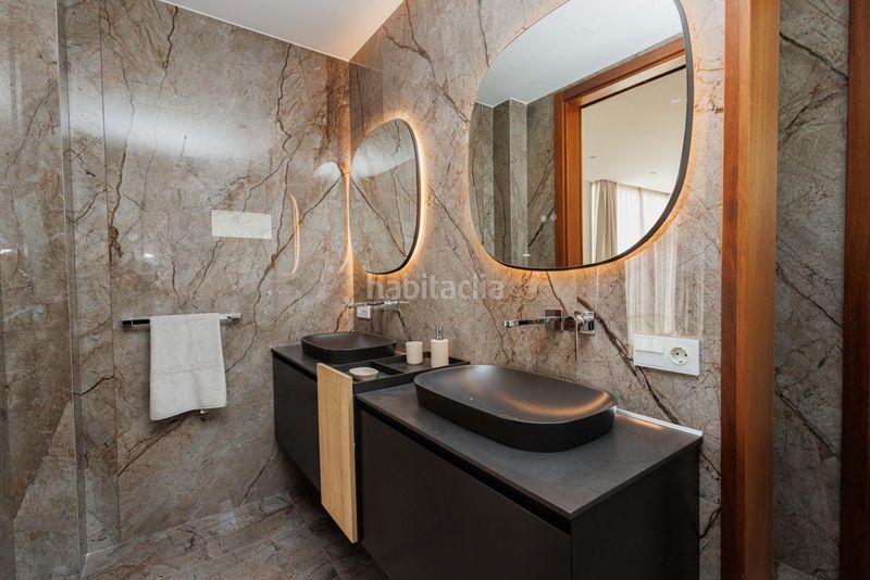 Foto f613581d-1858-48a2-8b6f-b88958974d47. Casa amb aparcament piscina a La Caleta Adeje