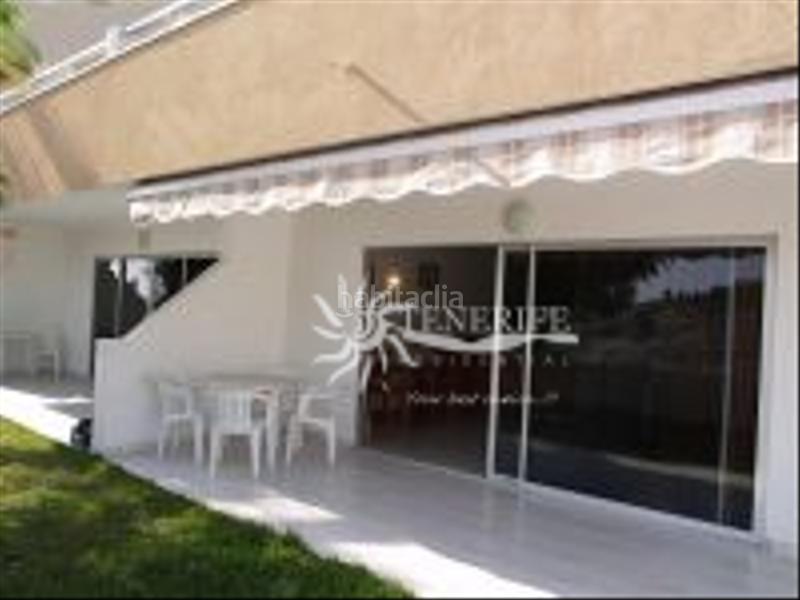 Foto f8a5af75-52d5-40b9-b03f-4abd89d7fc58. Edifici a San Eugenio Alto Adeje