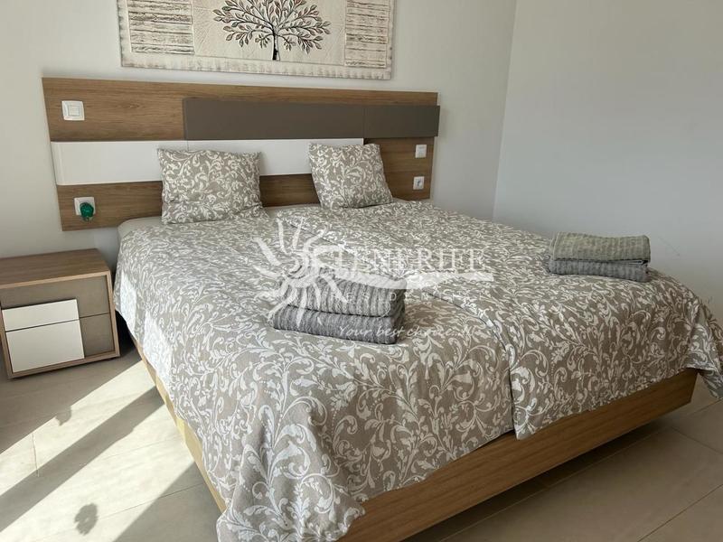 Foto 33d28c6e-6be8-4a0a-9b61-d9ec71aa1963. Haus mit parking in Playa Fañabé Alto Adeje