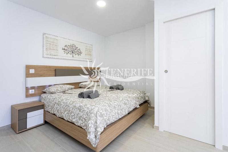 Foto d1048532-26a3-43ae-80ee-0ddeefba998c. Haus mit parking in Playa Fañabé Alto Adeje