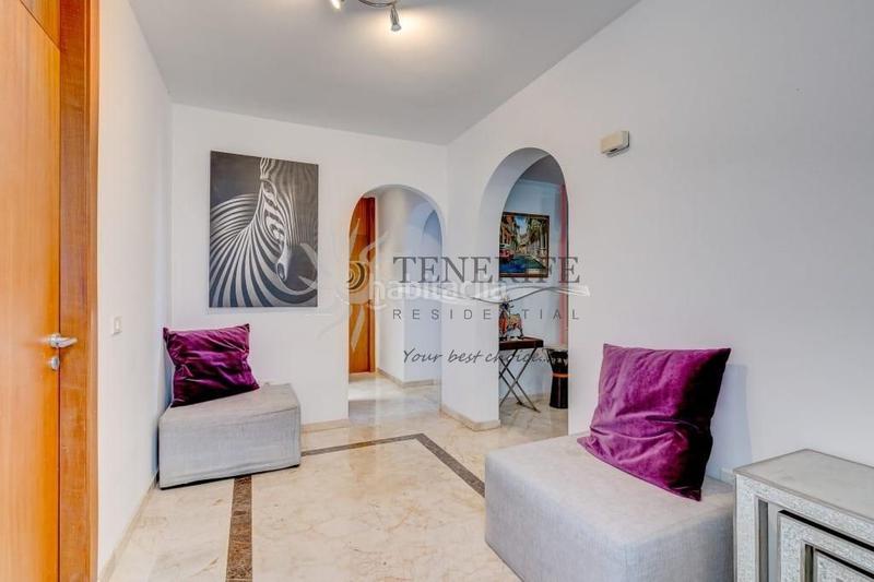Foto bbaecefc-70ac-46fa-9b11-884c05da0752. Maison avec parking piscine dans Playa Fañabé Alto Adeje