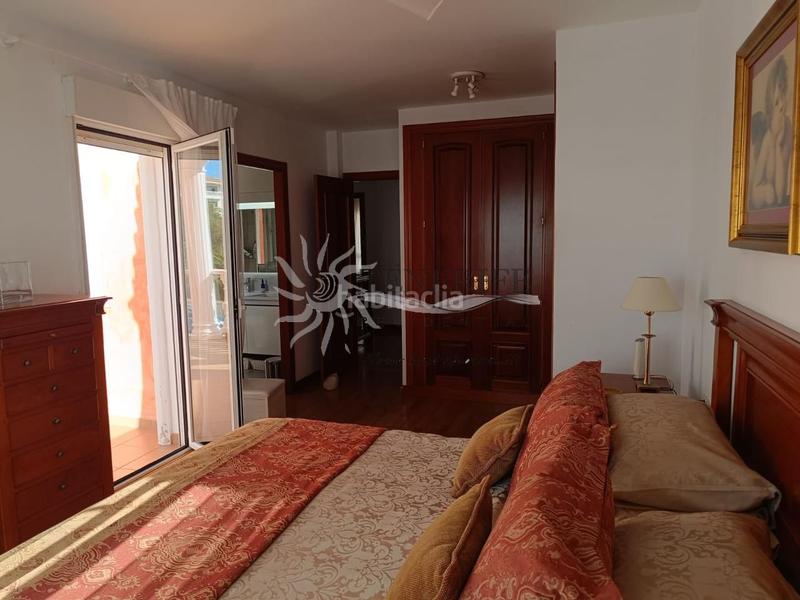 Foto 0d873af5-8ec5-4732-bfc6-71f2cf275e1f. Casa amb aparcament piscina a Los Cristianos Arona