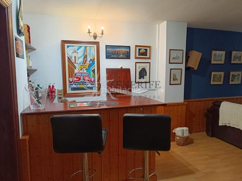 Foto 11f5f651-7eec-4e0d-a3d3-f33d85fb4e4b. Casa amb aparcament piscina a Los Cristianos Arona