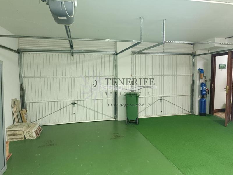 Foto 197476fa-de2b-4942-8a54-a61d3beae5c1. Casa amb aparcament piscina a Los Cristianos Arona