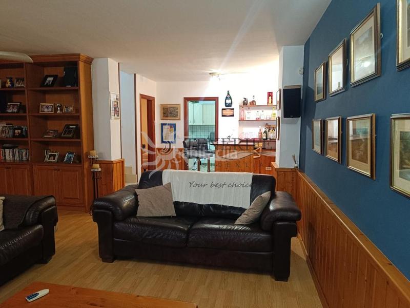 Foto 1def79cb-c0d2-40fb-bd20-d54218d41896. Casa amb aparcament piscina a Los Cristianos Arona