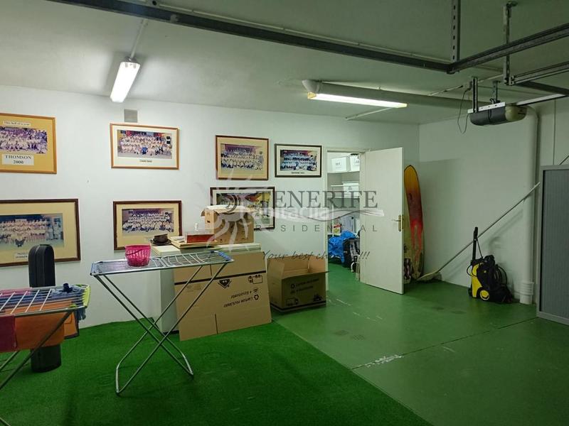 Foto 5338cda0-aed8-4fc6-ac5c-cdac92eb82b9. Casa amb aparcament piscina a Los Cristianos Arona