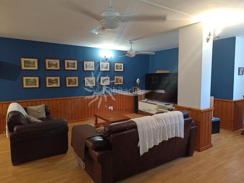 Foto a6177863-ef04-4aeb-b59c-c193cc292114. Casa amb aparcament piscina a Los Cristianos Arona