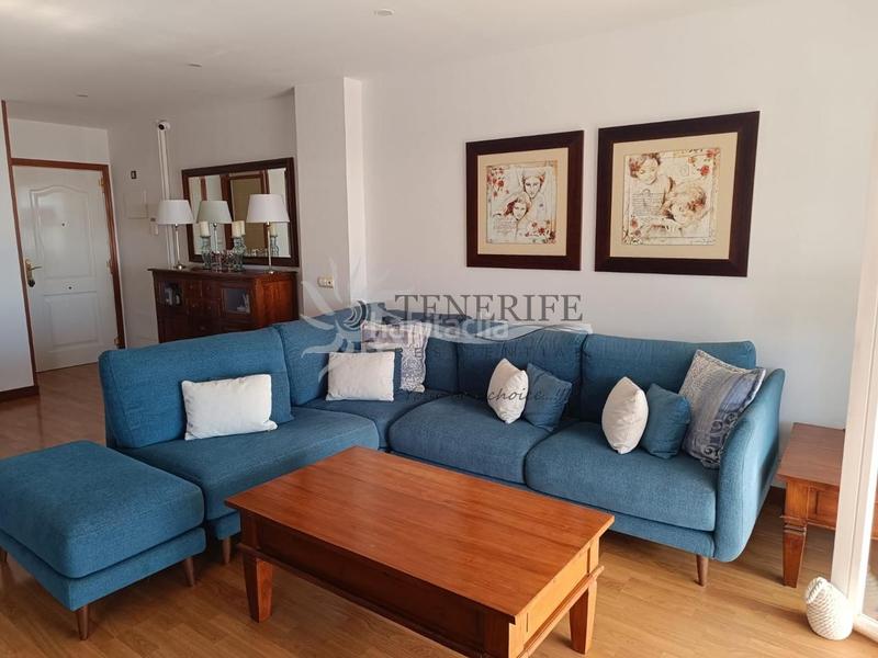 Foto fb92b1e3-7de4-44bc-8b47-74725a693098. Casa amb aparcament piscina a Los Cristianos Arona