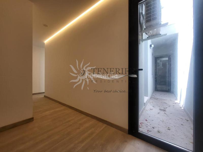 Foto 20f05a92-ee2c-44bc-aac5-b21ddda1dfdb. Maison avec parking piscine dans Playa Fañabé Alto Adeje