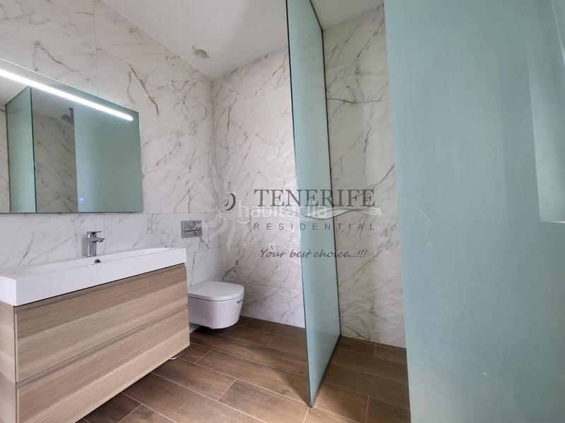 Foto 6cc044f7-1df8-4520-8f43-3362156bbd4c. Maison avec parking piscine dans Playa Fañabé Alto Adeje