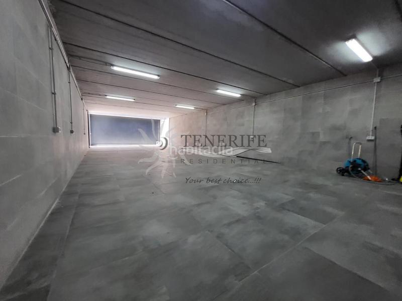 Foto 70bc1e72-90e1-473e-b63d-231bcc1c65fb. Maison avec parking piscine dans Playa Fañabé Alto Adeje