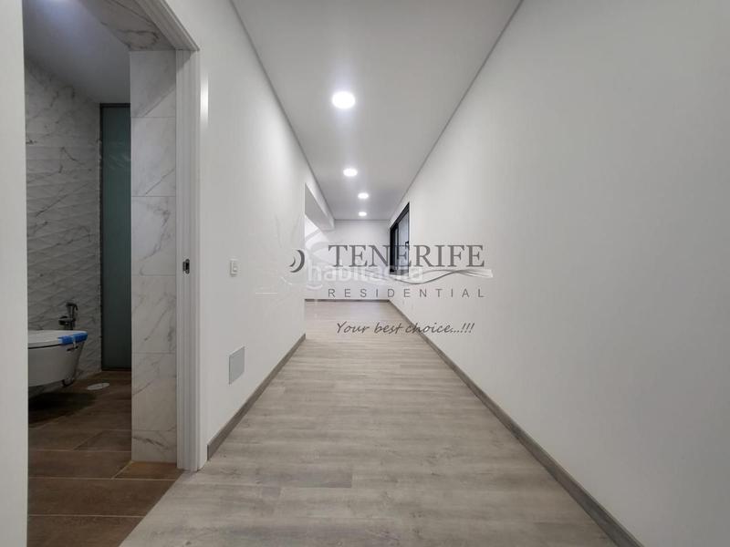 Foto 8ad64e11-5e95-422b-b501-194142a9ac48. Maison avec parking piscine dans Playa Fañabé Alto Adeje