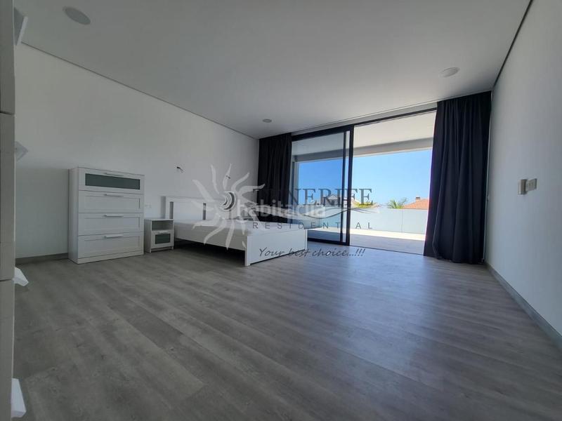 Foto 93638ab1-7a4a-4847-9033-2427d0e42a06. Maison avec parking piscine dans Playa Fañabé Alto Adeje