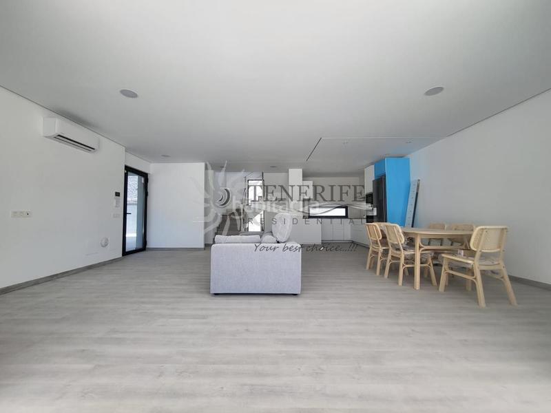 Foto 9c3ee3e8-2dab-43cc-9804-338962f315b6. Maison avec parking piscine dans Playa Fañabé Alto Adeje