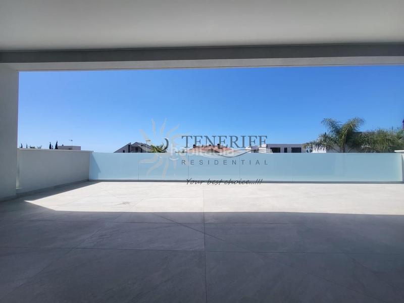 Foto c3f4cfa3-fe73-4fb1-8ceb-c097238febd9. Maison avec parking piscine dans Playa Fañabé Alto Adeje