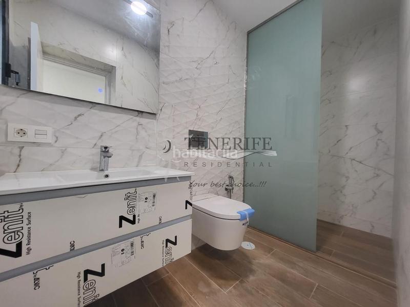 Foto d6380023-fc7d-491e-b7bd-407c6bfe48fd. Maison avec parking piscine dans Playa Fañabé Alto Adeje