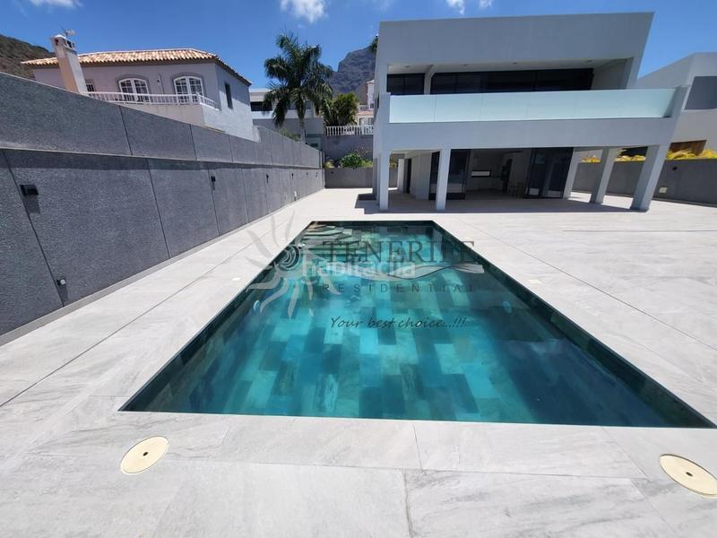 Foto de588b63-6924-4db3-bf5a-cb2a2fed3d85. Maison avec parking piscine dans Playa Fañabé Alto Adeje