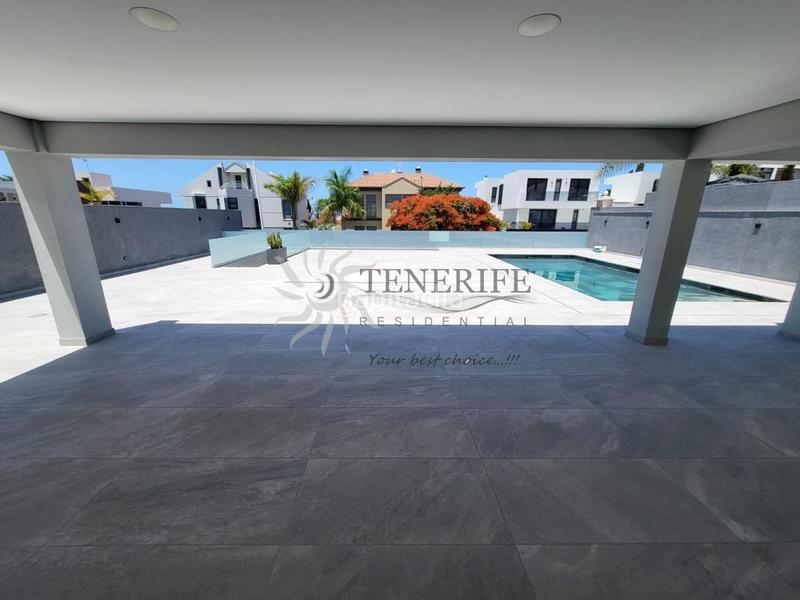 Foto e8dda5b9-55f5-47be-b443-94d460a83807. Maison avec parking piscine dans Playa Fañabé Alto Adeje