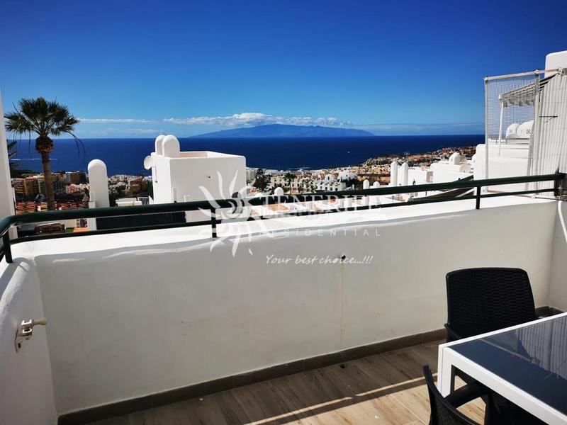 Foto 4aa643b0-bd3f-4eed-bd58-0446e51b0881. Piano terra in madrid 8 in Torviscas Centro y Alto Adeje