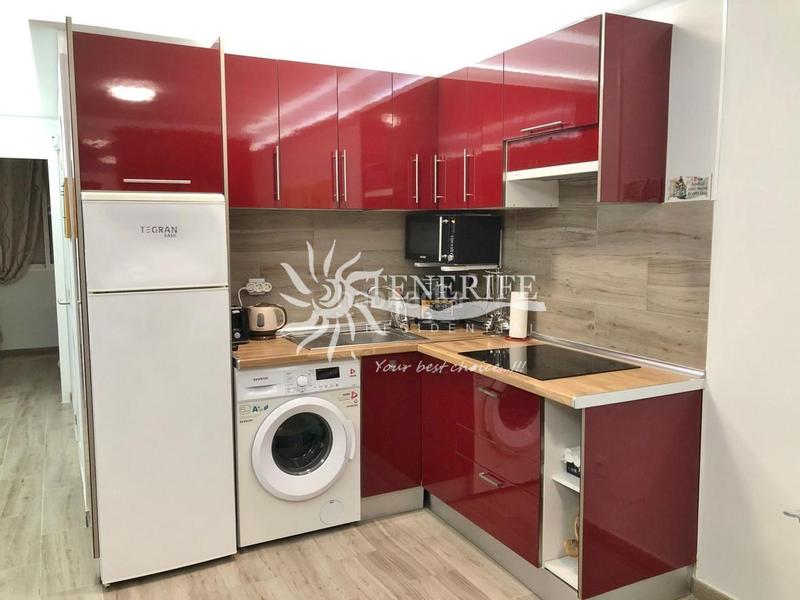 Foto 6231d89c-e1c0-4bfd-82a1-5c88e2a02592. Piano terra in madrid 8 in Torviscas Centro y Alto Adeje