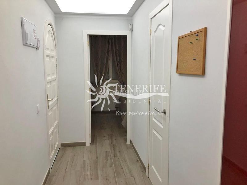 Foto 85b30151-40b5-4af6-bae9-8e9b803bc175. Piano terra in madrid 8 in Torviscas Centro y Alto Adeje