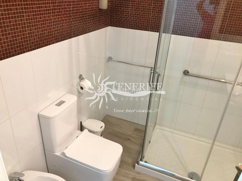 Foto f38a4afb-0782-4997-8b54-301d2f766cbc. Piano terra in madrid 8 in Torviscas Centro y Alto Adeje